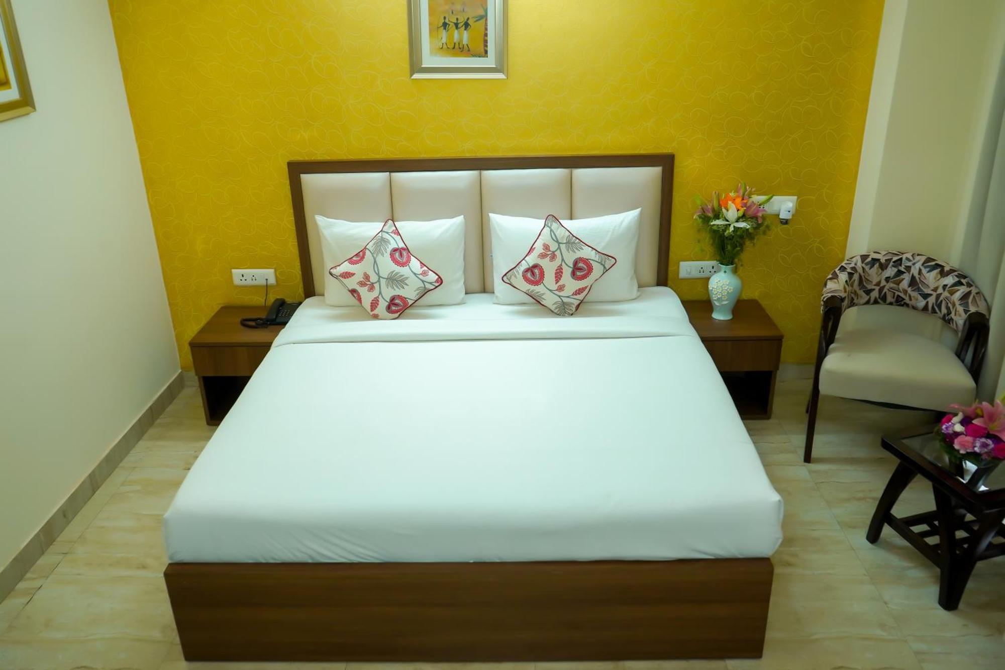 Hotel The Luxe 18 - Golf Course Road Gurgaon Exterior foto